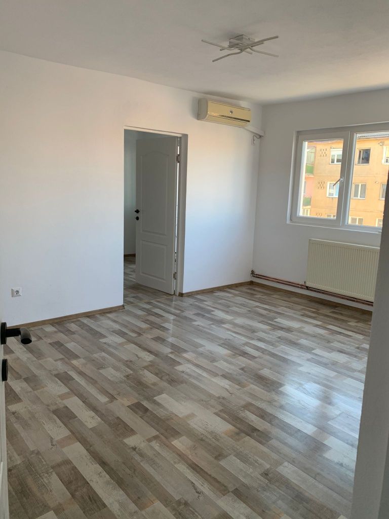 Apartament Renovat 2024