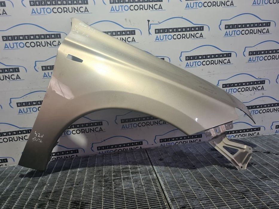 Aripa Dreapta Fata Mitsubishi Outlander III 2012 - 2015 4 Usi Argintiu A31 (424)