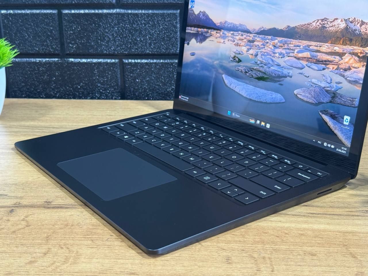 Microsoft Surface Laptop 5