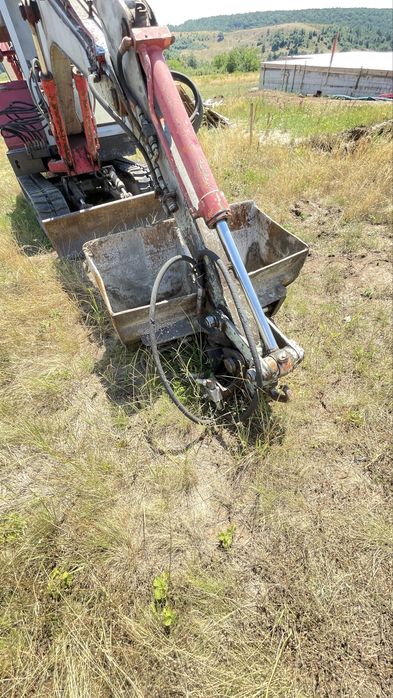 Mini excavator Tacheuchi