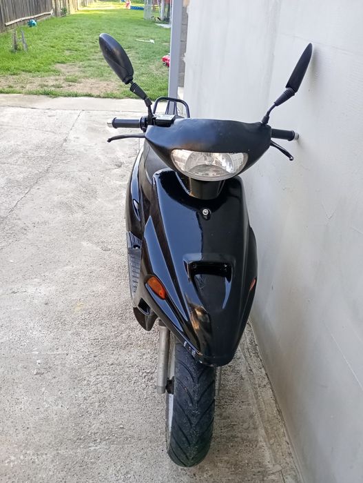 Vând scuter 49 cm