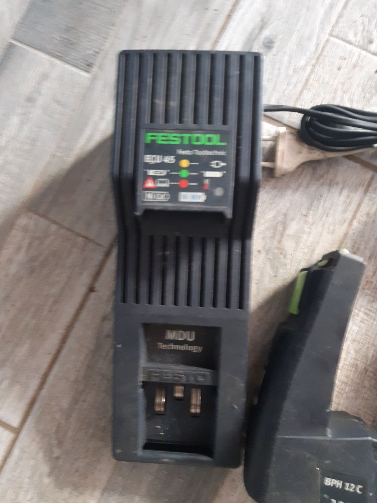 Bormasina filetanta Festool cdd 12 fx