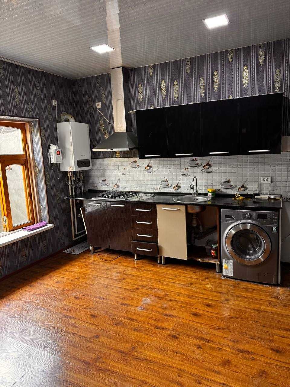Arenda uchaska  |2|1|1| Olmazor tumani M.Beruniyga yaqin 400$ ID:023