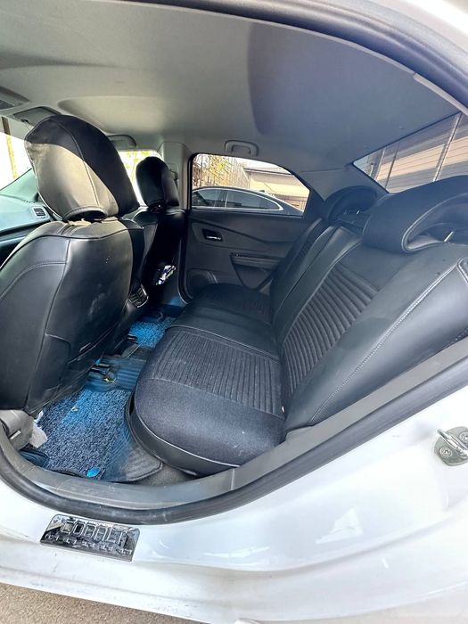 Cobalt sotiladi 2021 dekabr oq rangli