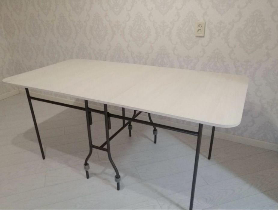 Продам новый раскладной стол – 45 000 тг