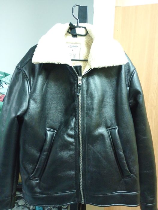 Geaca de piele pentru bărbați