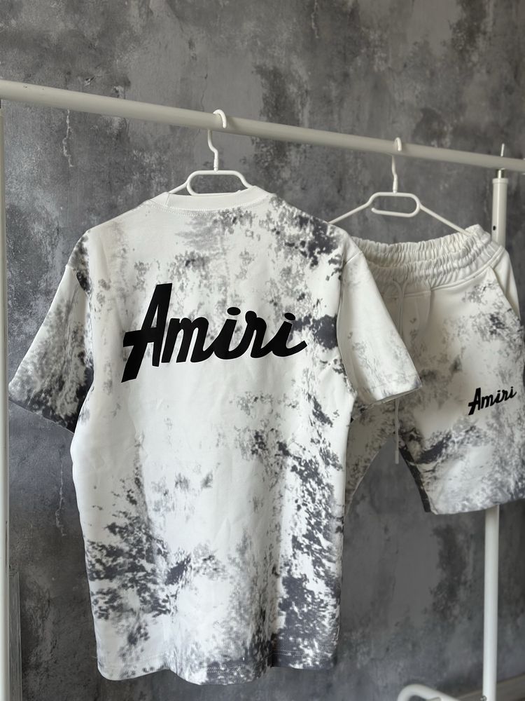 Compleu Amiri trapstar syna off white denim