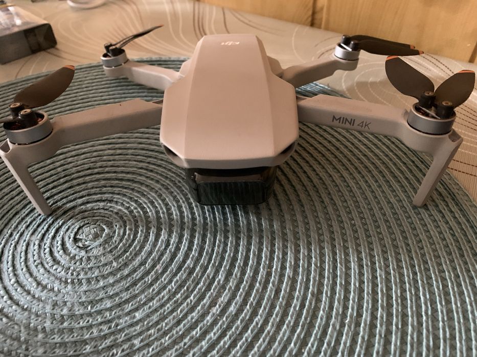 Drona Dji mini 4k