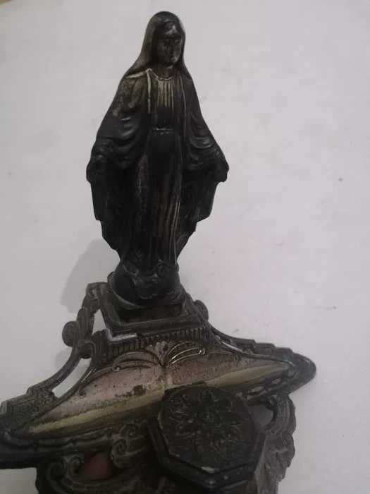 Lot vintage de 11 icoane si obiecte religioase