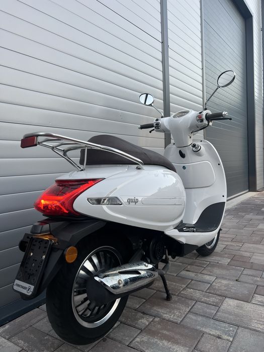 Scuter Generic Quip 49Cc Benzina 2021 cu Acte