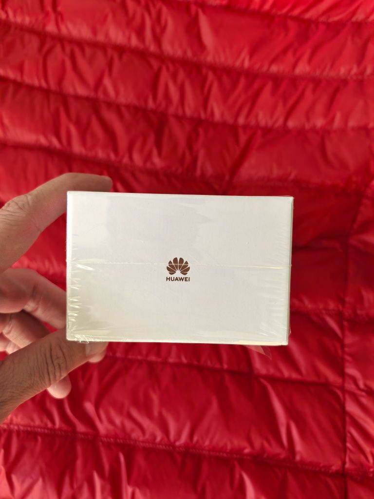 Пакетиран Huawei Pura 70 pro с 3 години гаранция!