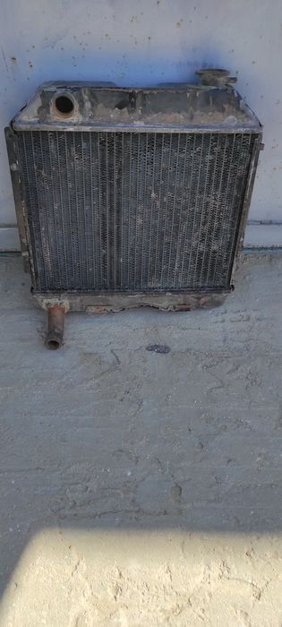 Радиатор на Москвич