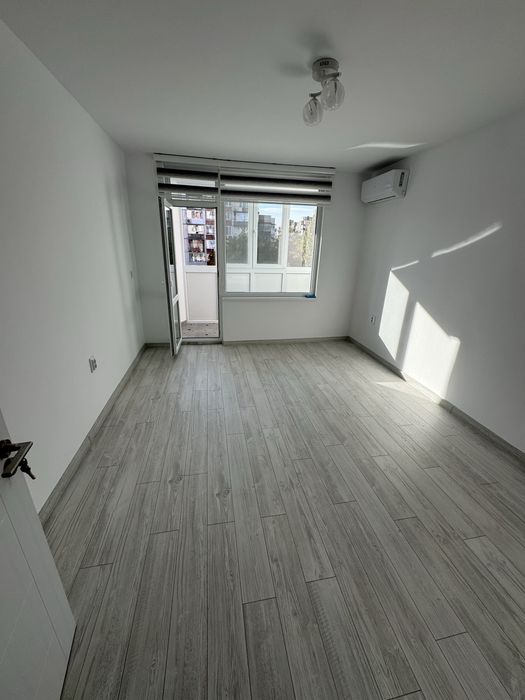 Продавам апартамент