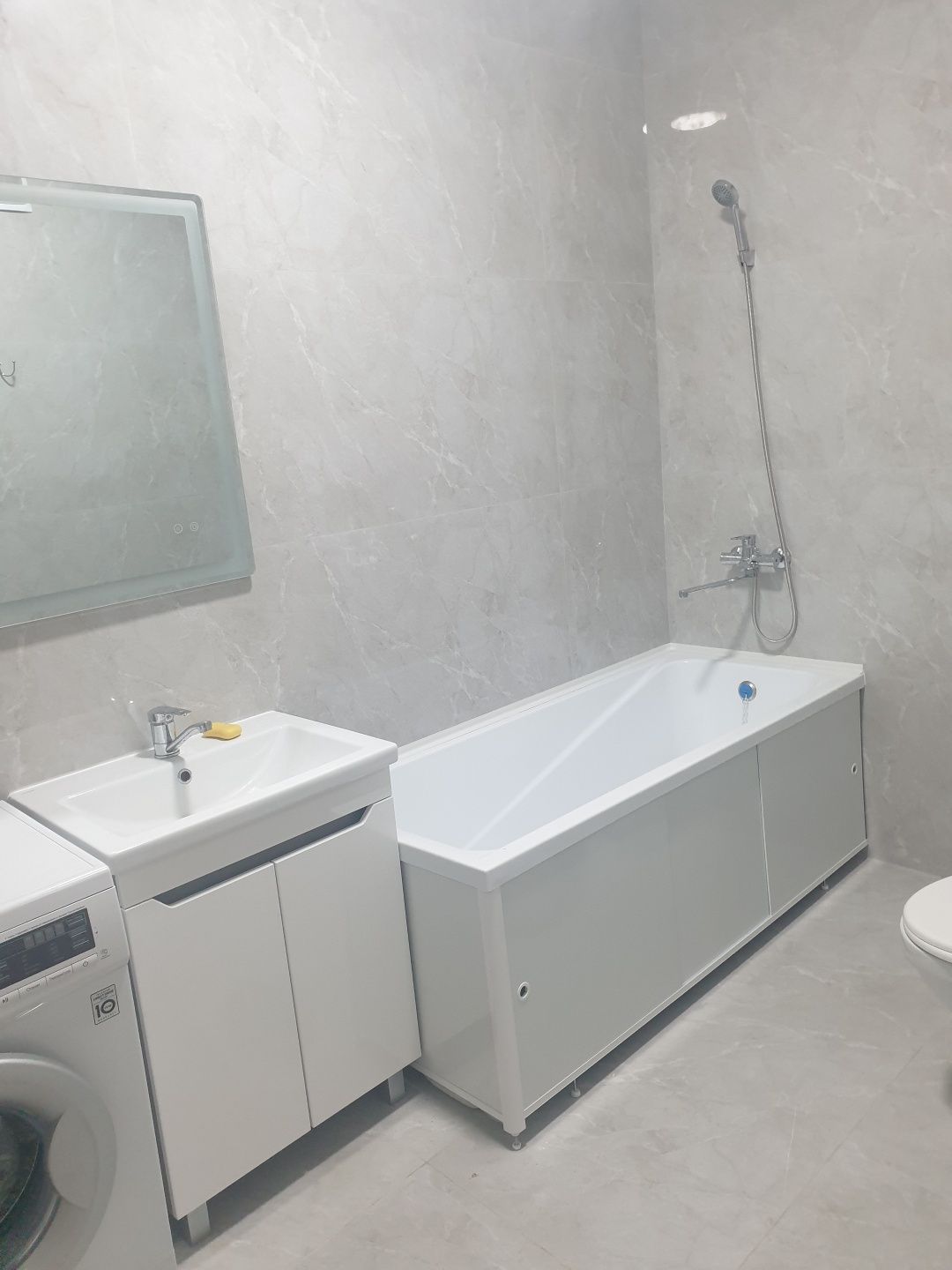 Продам 2х комн кв  , 2этаж