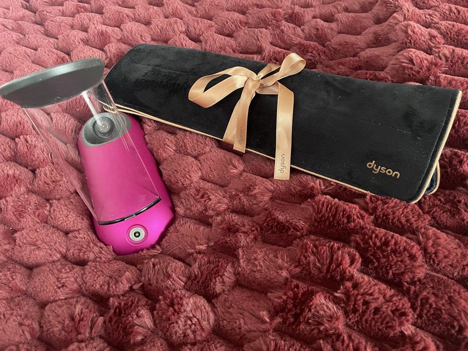 Placa indreptat parul Dyson