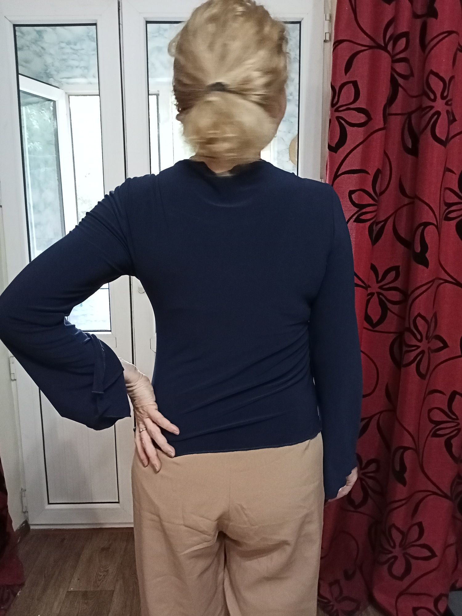 Продам женские кофты