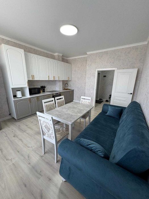 Продам евро-двухкомнатную квартиру. район IТ лицея .