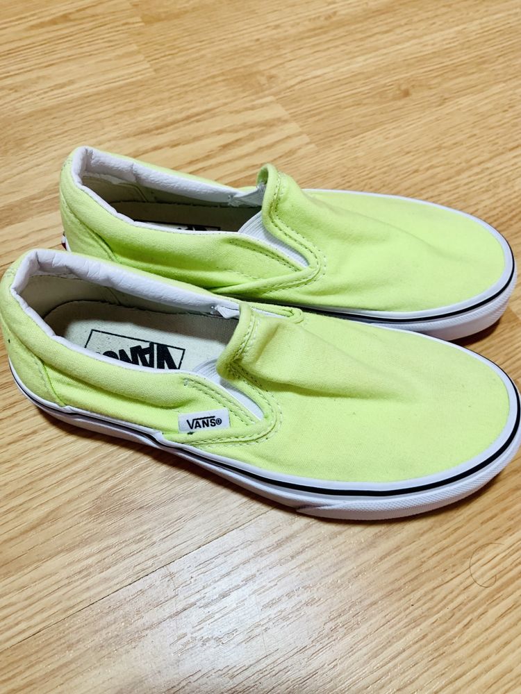 pantofi Vans Classic slip-on lime green Visit unisex sneakers