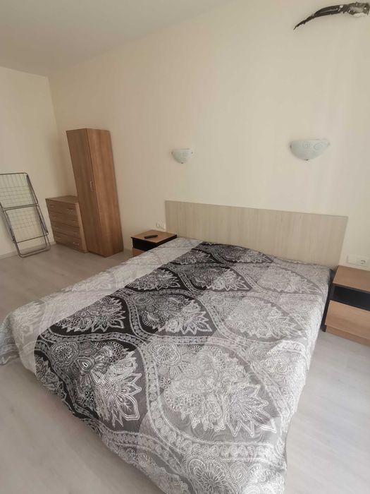 Дава се под наем Двустаен апартамент в Бургас, Братя Миладинови - 104 кв.м за 357 € - Снимка #4