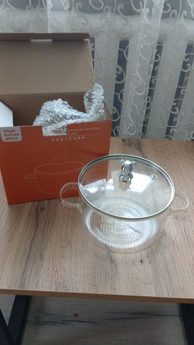 Кастрюля стеклянная 1.8л