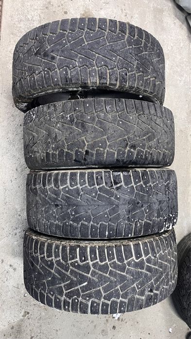 245/45/18 шипы