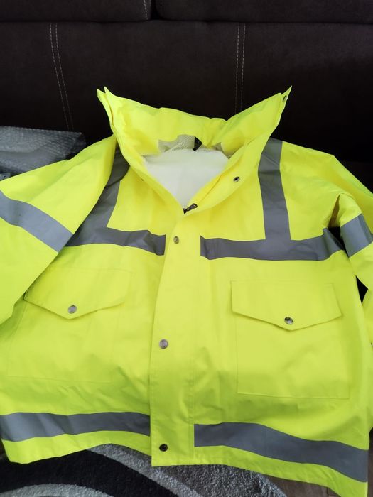 Geaca reflectorizanta cu veste si suport