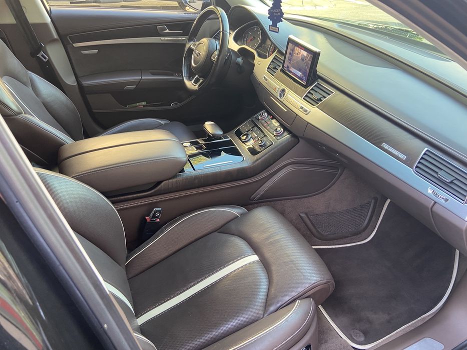 Audi A8 MATRIX *Interior EXCLUSIVE* Distronic