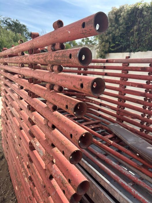 Schela metalica model italian