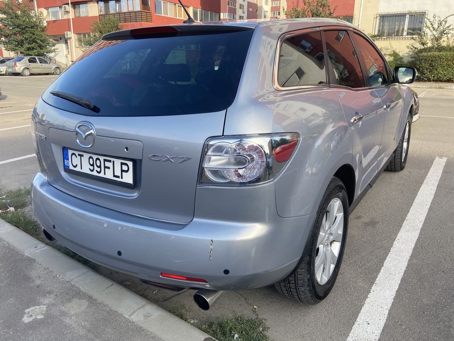 Vand sau schimb Mazda CX-7
