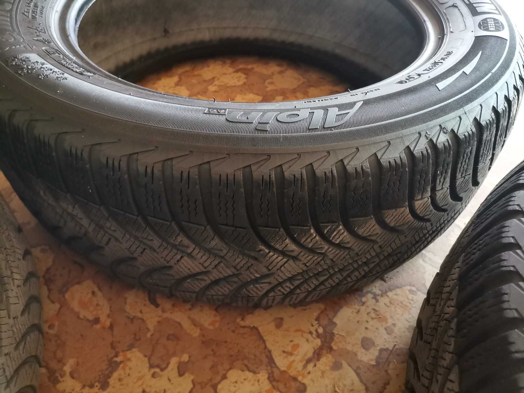 НОВА ЦЕНА - 2 бр. ЗИМНИ ГУМИ MICHELIN ALPIN -205/55/16+1 бр. безплатен