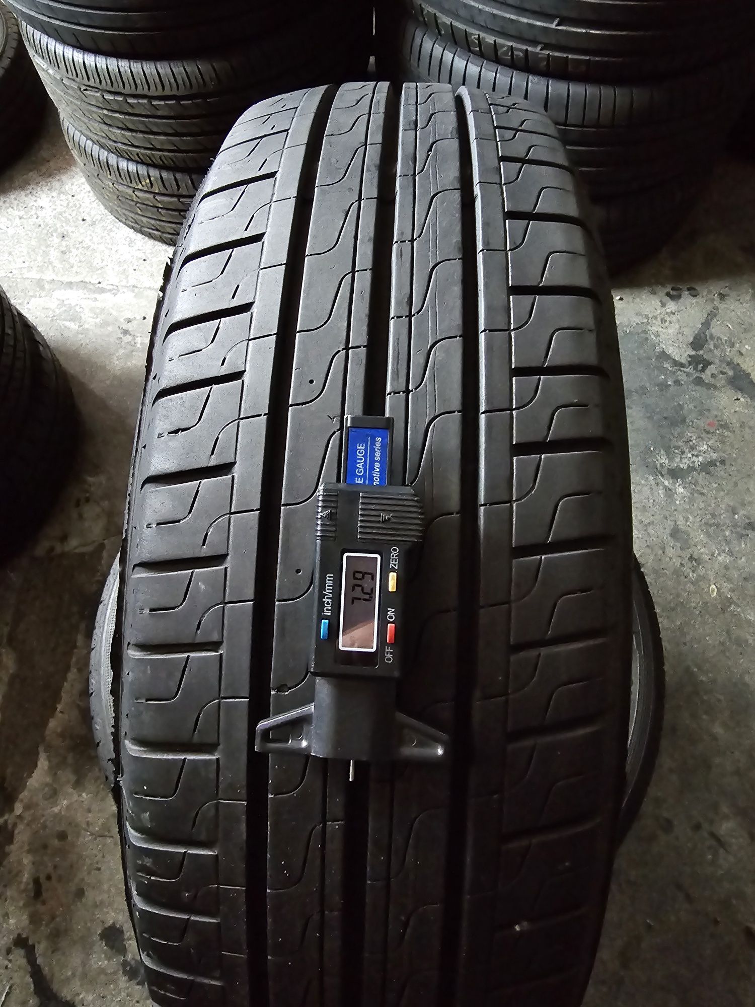 Pirelli 195/60 R16 C 99/97H vară