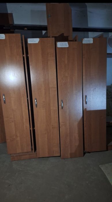 Продам шкафчики деревянные