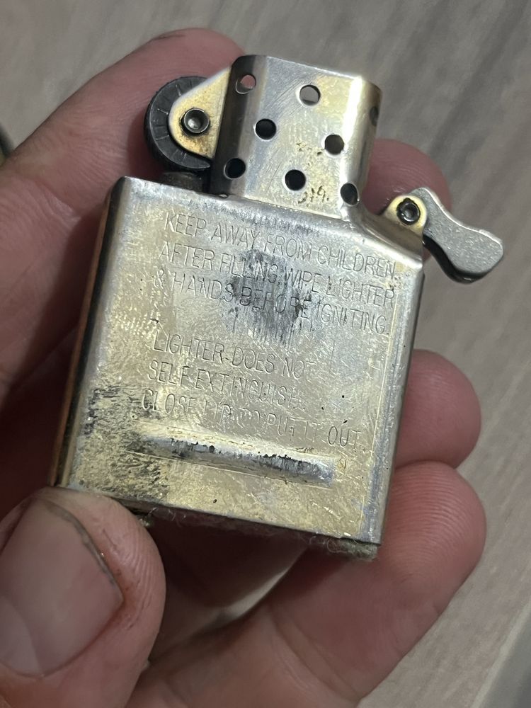 Bricheta zippo 1991