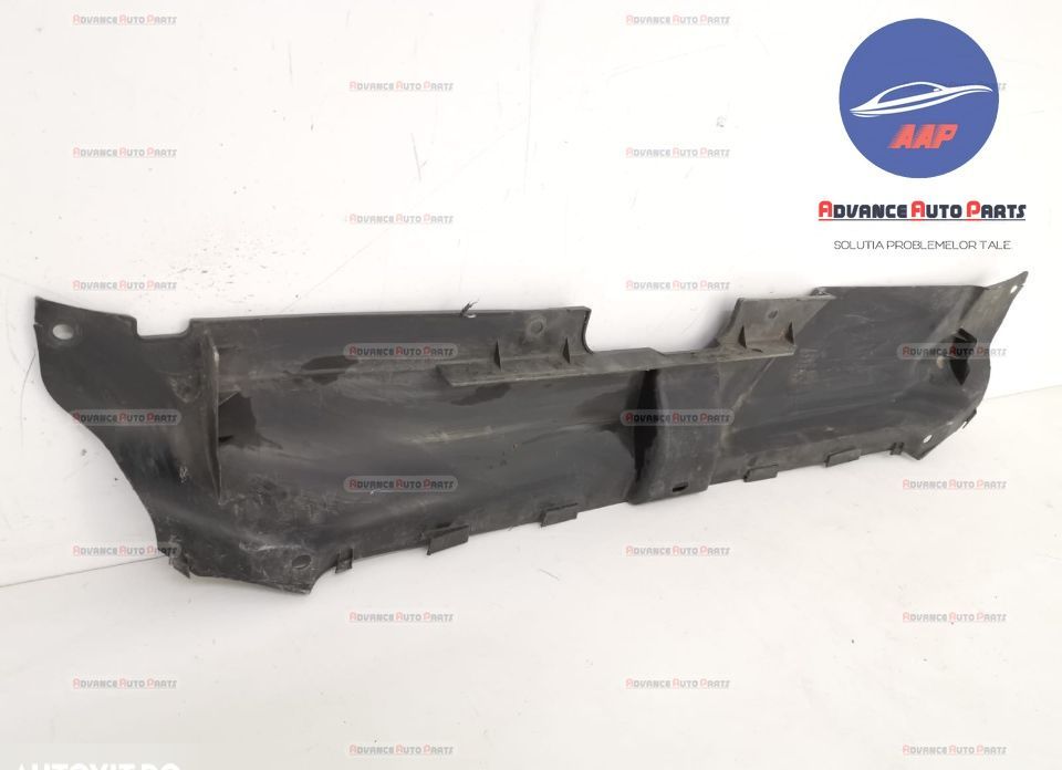 Ауди А5 / Audi A5 Оригинален теглич в добро състояние 8T0807081A