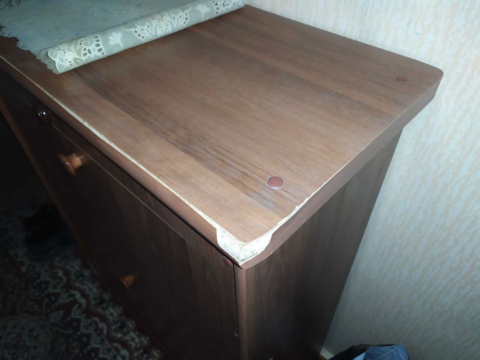 Продаётся  шкаф для обуви, полки для обуви