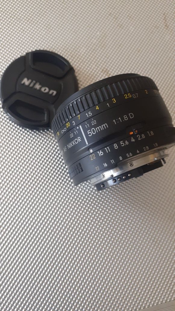 Obiectiv Nikon 50mm, f1.8