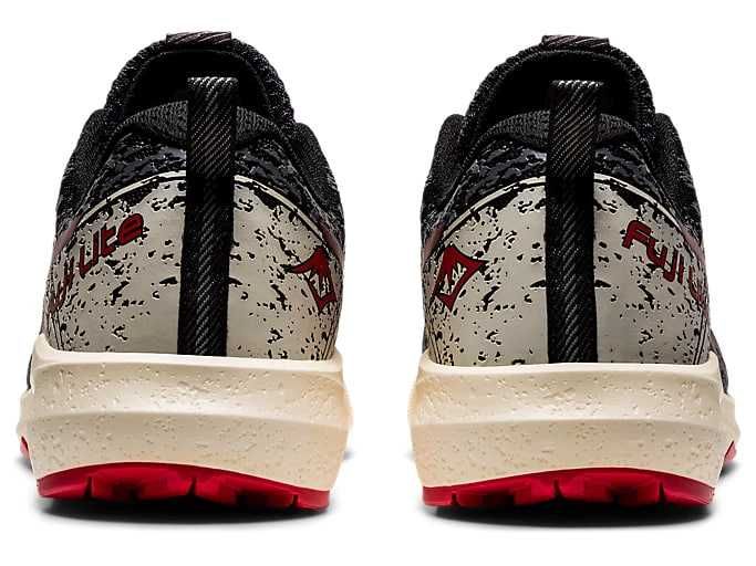 Мужские беговые кроссовки ASICS Fuji Lite 2 Cross Training! Новые!