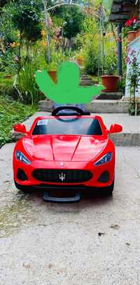 Mașină electrică Maserati
