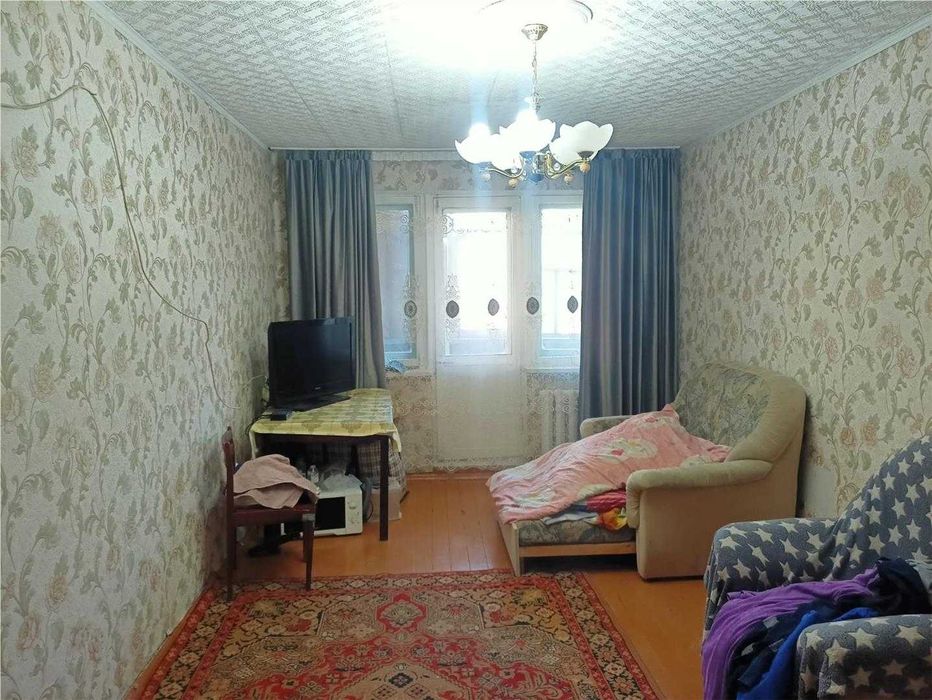 Продам 2-ком. кв. 5мкр, панель, 1967г. 3 этаж/5, 43,5кв.м. не угловая