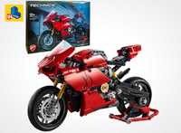 TIP lego technic motocicleta Ducati Panigale V4 R 42107