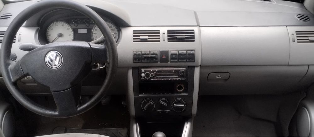 Volkswagen pointer 1.8