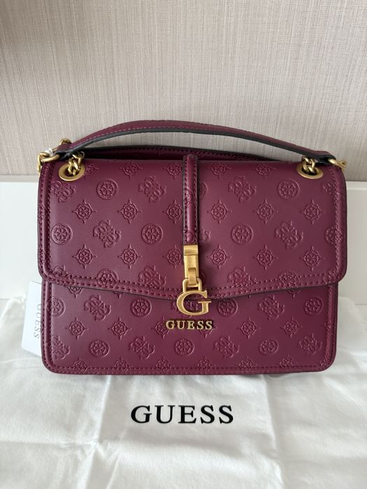 Дамска чанта Guess оригинална