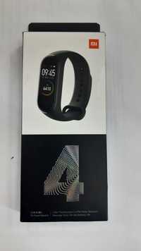 Продается Mi Band 4