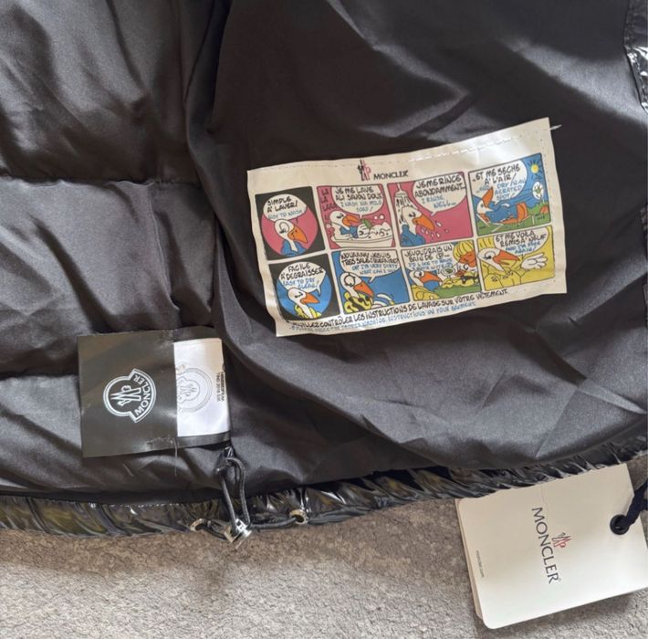 Geaca Maya Moncle r puffer lucioasa cu puf natural de gasca
