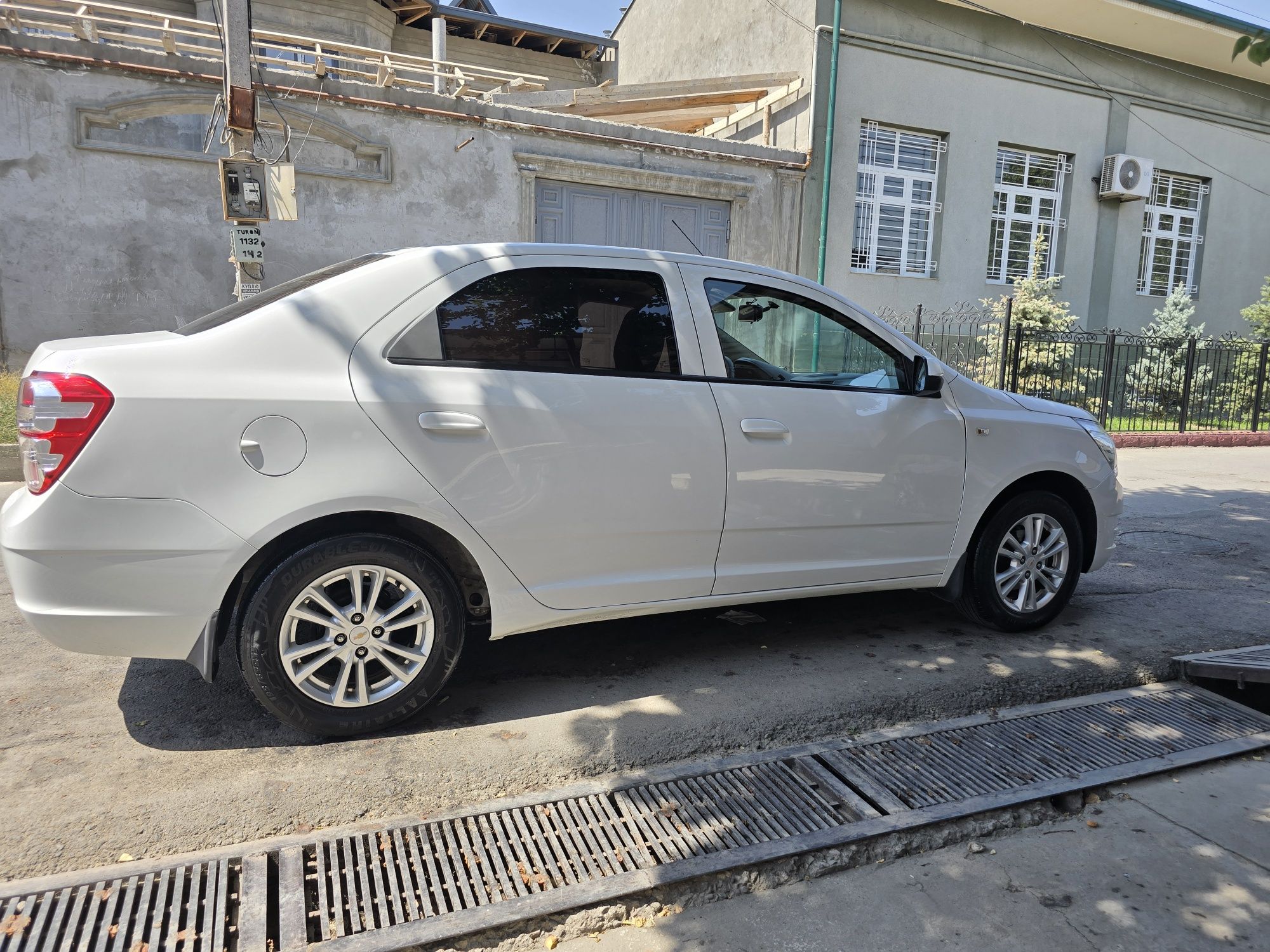 Cobalt avtomat sotiladi yaxshi xolatda