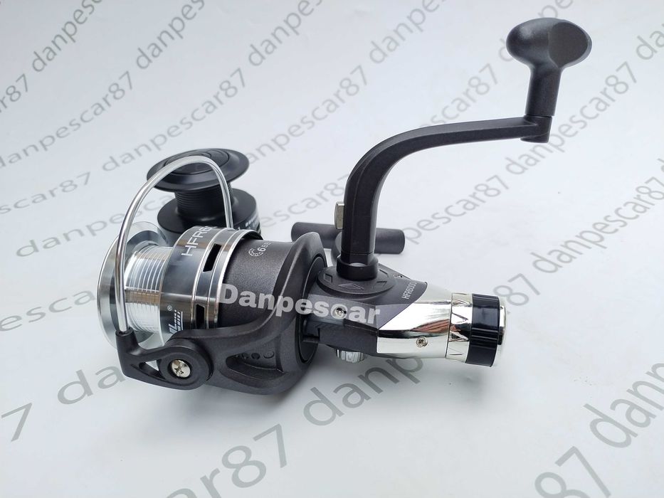 Mulineta Crap FL HFR6000 CU 6 rulmenti si TAMBUR METALIC