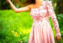 Rochie voguesta.