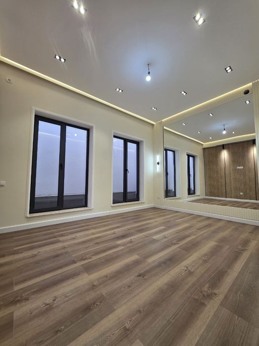 Продаю дом Катта Хасанбой посольства США