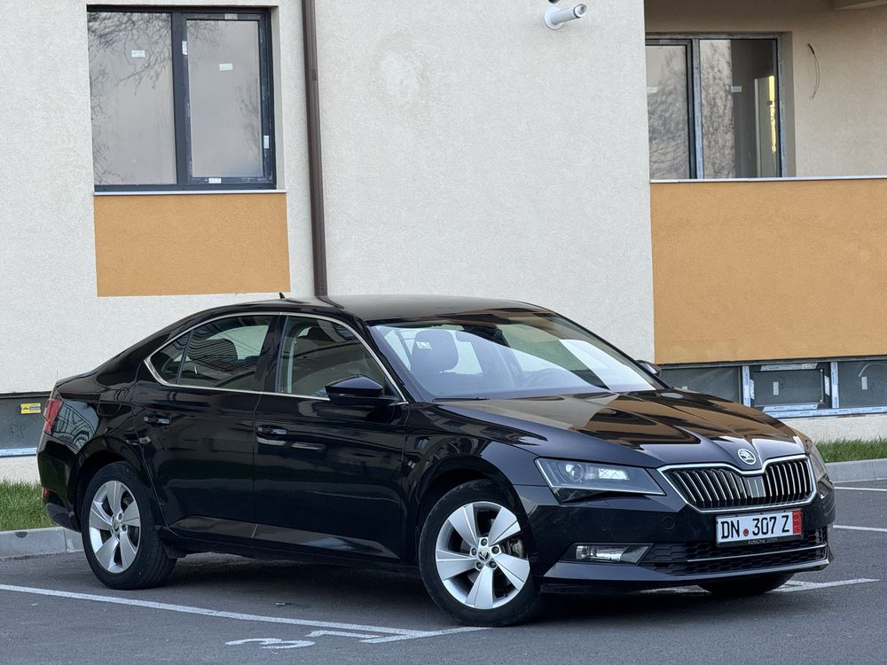 Skoda Superb 2018 2.0 TDI DSG