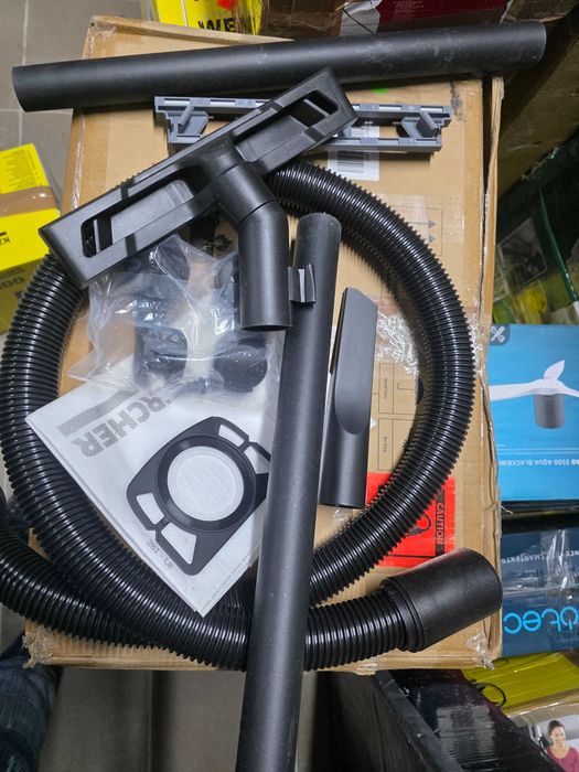 Aspirator Karcher WD 2 PLUS V-12/4/18, Umed/Uscat